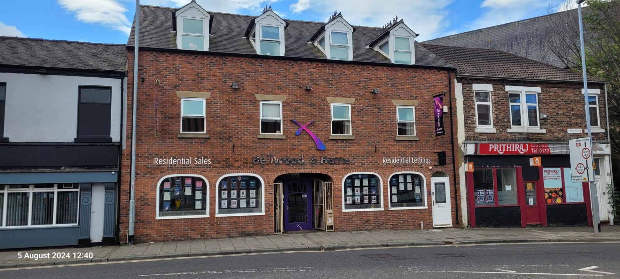 Apartment 1 Exquisite Two King Bedroom With En Suites - Close To The Town Centre, Rail, Airport And Theatre Darlington  Bagian luar foto